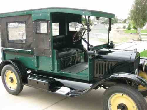 Ford Model T Wood 1917