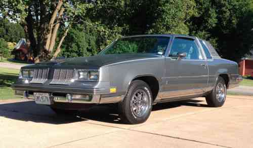 Oldsmobile Cutlass Supreme Brougham 1985 | Oldsmobile: One-Owner Cars ...