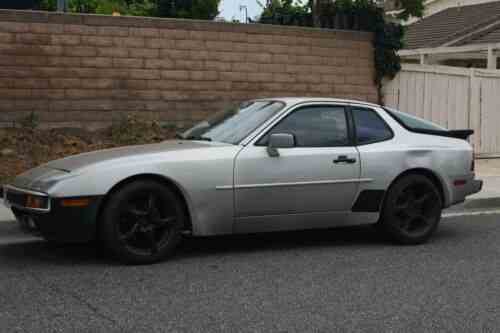 Porsche 944 1987 | 2 5l In-line 4 5 Speed Manual - Runs: One-Owner Cars