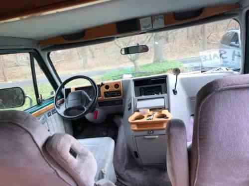 Chevrolet G20 Van 1993