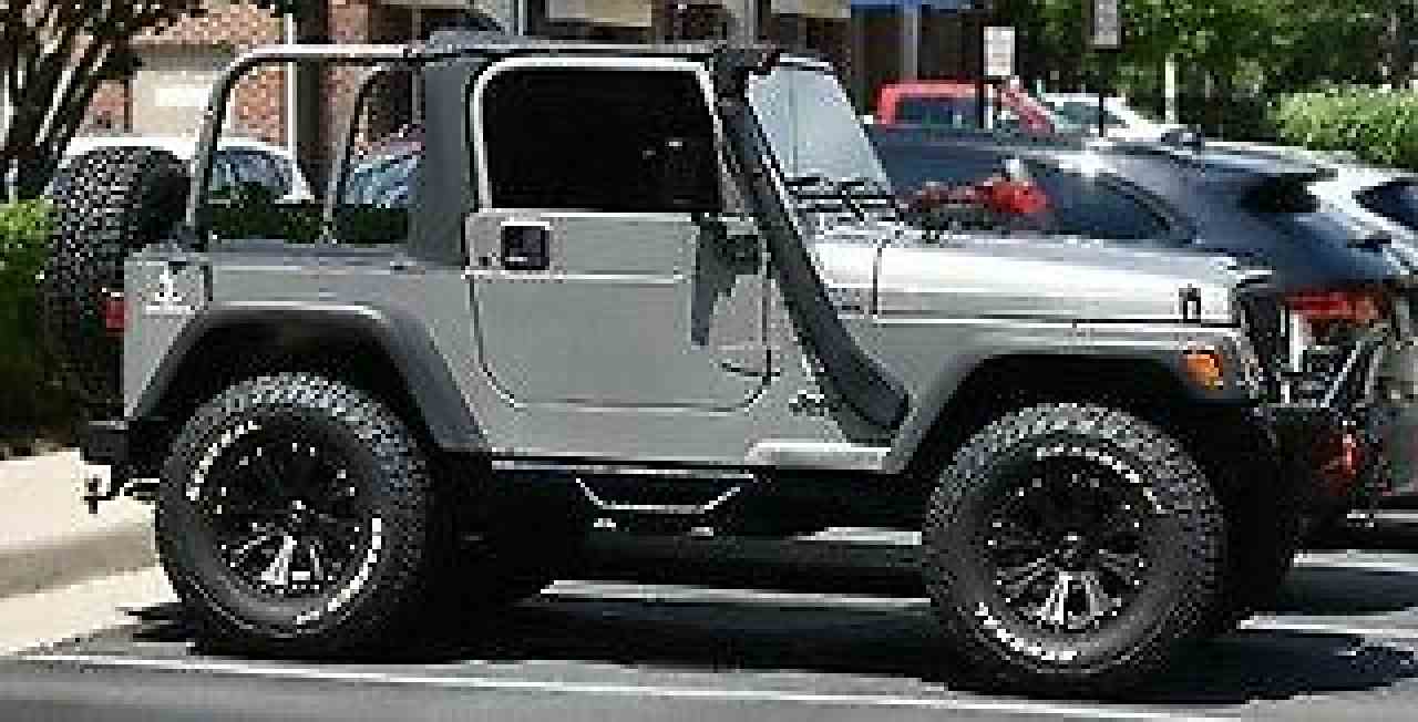 Jeep Wrangler 2000 Moving So Must Sell! I Have Done A
