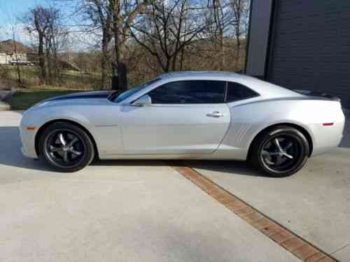 Chevrolet Camaro 2010 | Camaro Ss Silver With Black: One-Owner Cars For ...