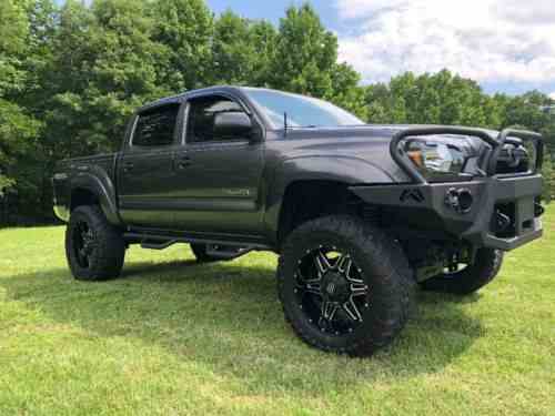 Toyota Tacoma 2013 Tacoma Has A 6 Inch Procomp Lift Kit 20 One